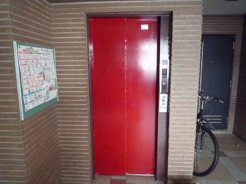 乗場戸及び三方枠_施工前